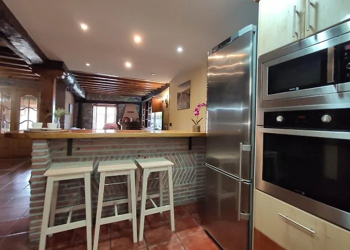 Casa Elvira * Molleda